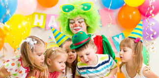 Színes szülinapi tortacsodák gyerekeknek