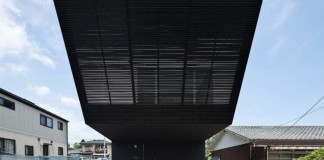 Modern és fekete ház Japánból!