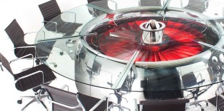 Design asztal repülőgép turbinából – Videó design asztal - konferencia