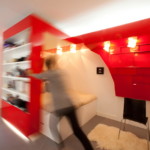 kis lakás mozgatható polc