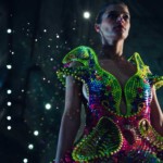 high tech ruha Swarovski kristályokból