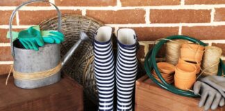 Praktikus tippek: hogyan szereljük fel a kerti fészert?